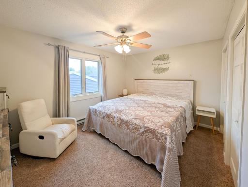 1918 5 Avenue E, West Fargo, ND 58078