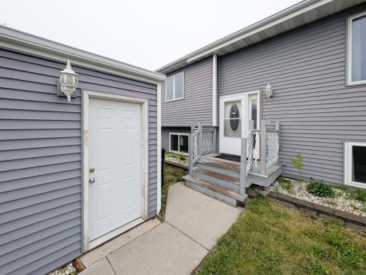 1918 5 Avenue E, West Fargo, ND 58078