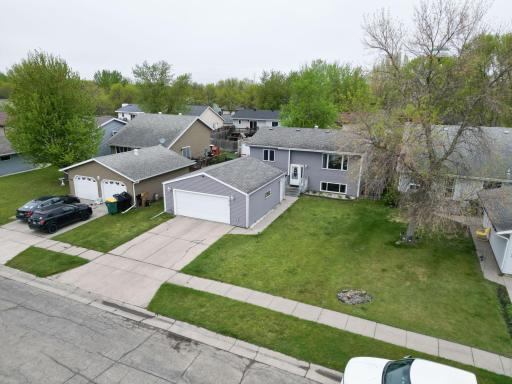1918 5 Avenue E, West Fargo, ND 58078