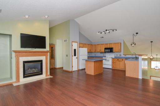 7559 Derby Lane, Shakopee, MN 55379