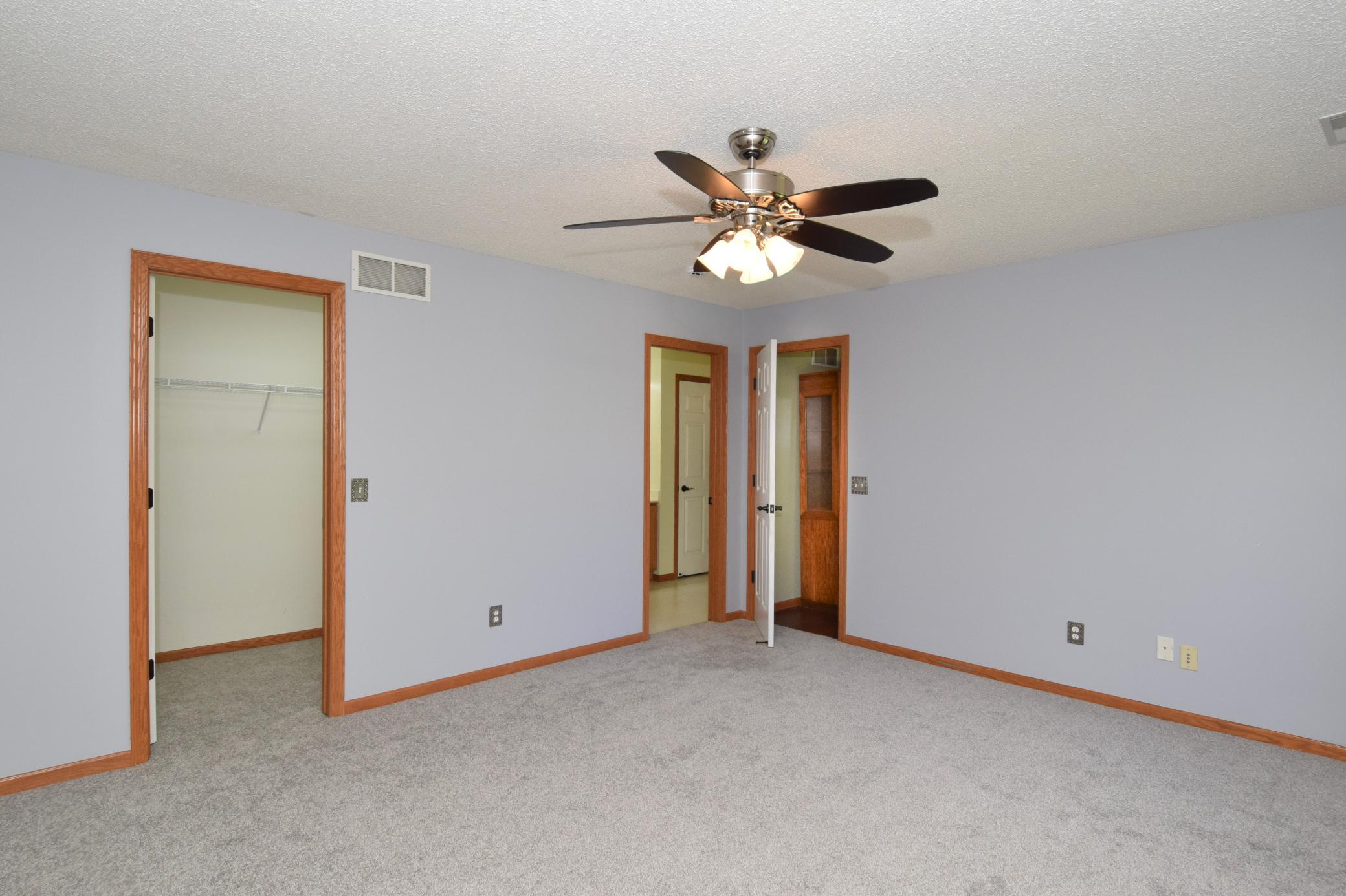7559 Derby Large Primary BR.jpg