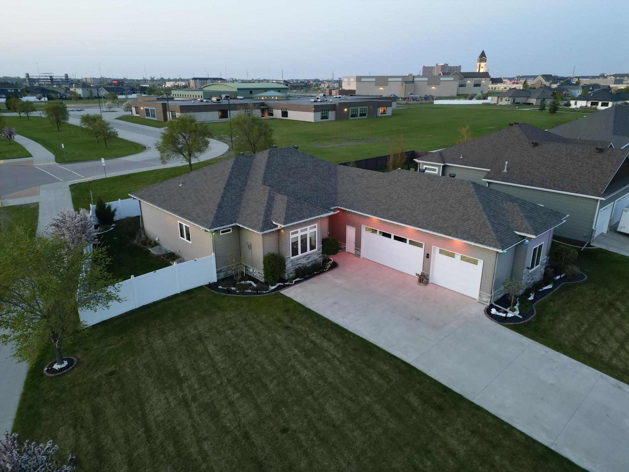 L2P079-410 Freedom Ter E West Fargo.jpg