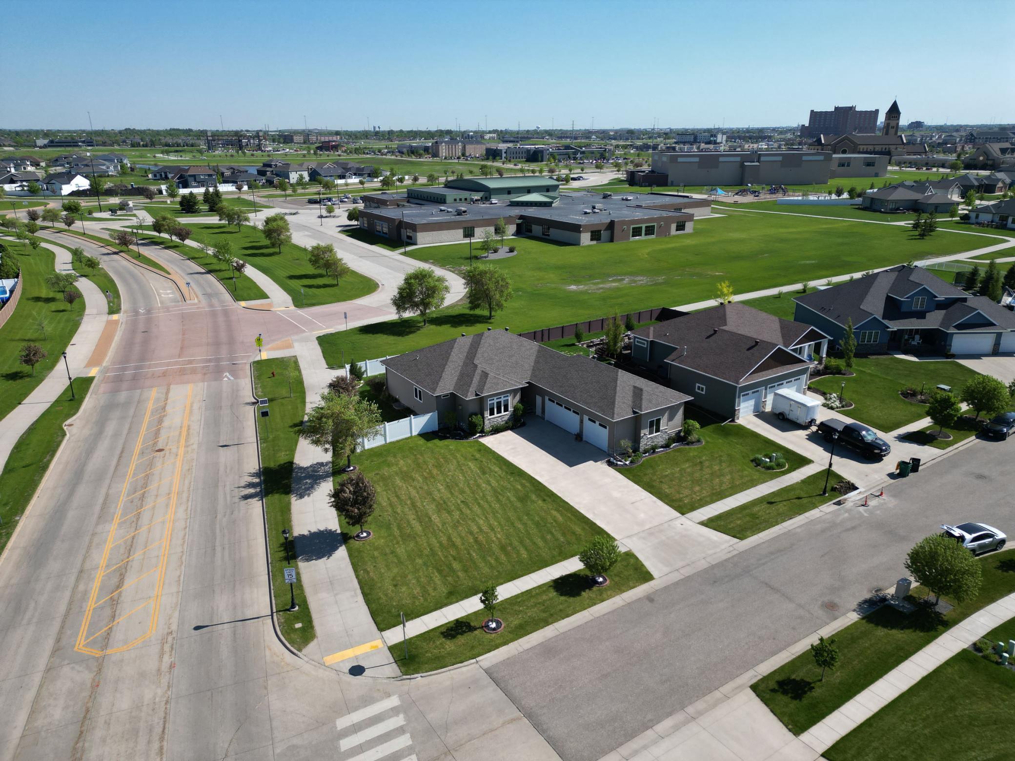 L2P076-410 Freedom Ter E West Fargo.jpg