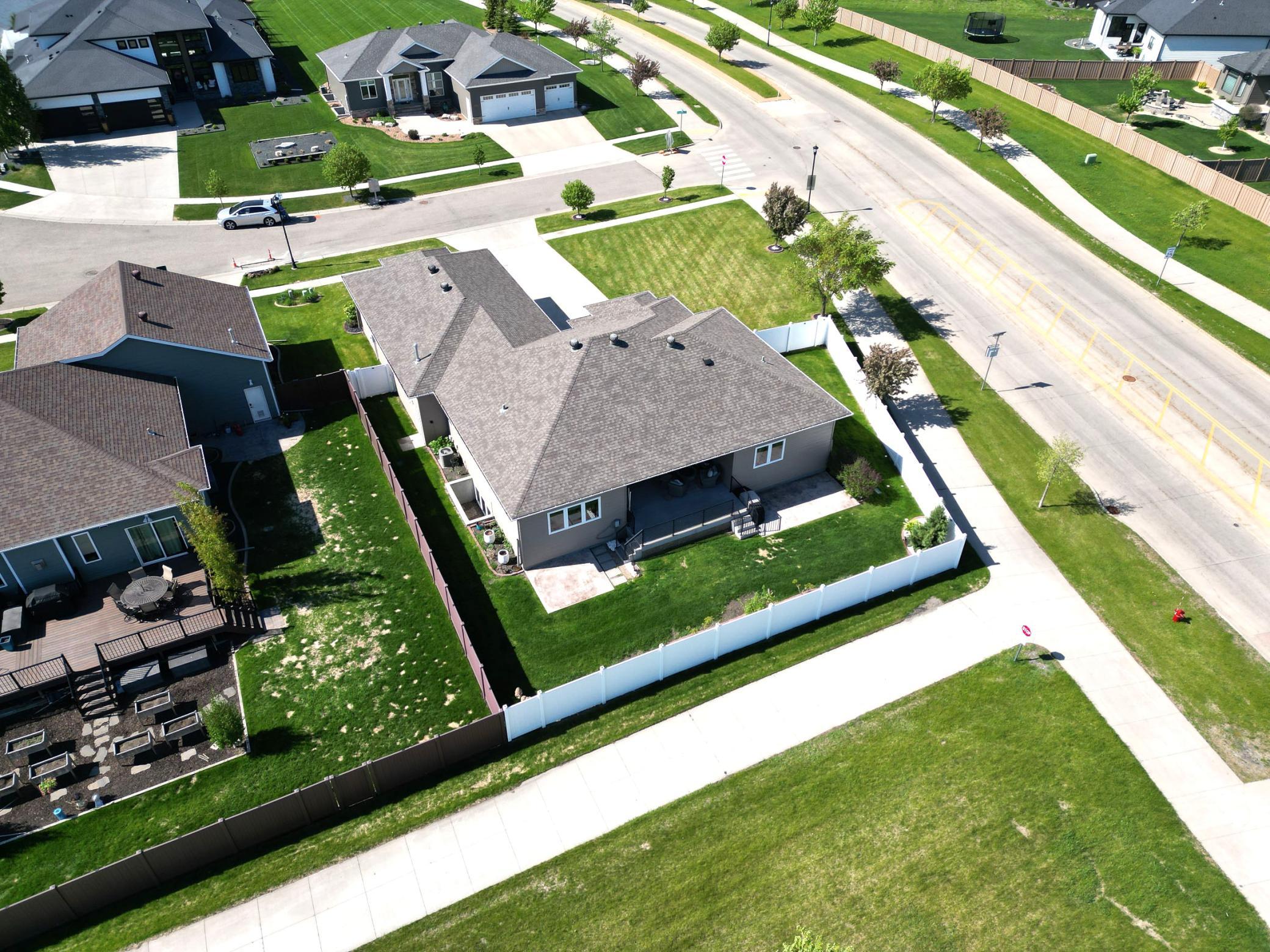 L2P074-410 Freedom Ter E West Fargo.jpg