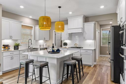 7276 Rogers Court, Chanhassen, MN 55317
