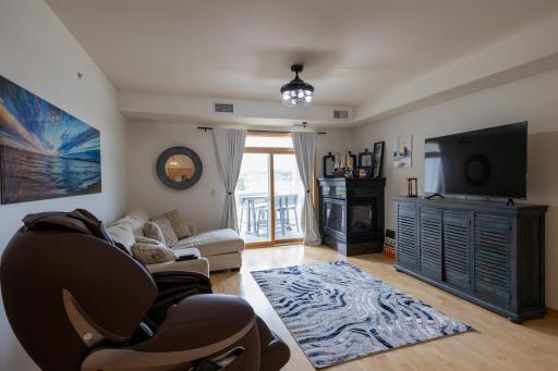 1215 N Lakeshore Drive, 210, Lake City, MN 55041