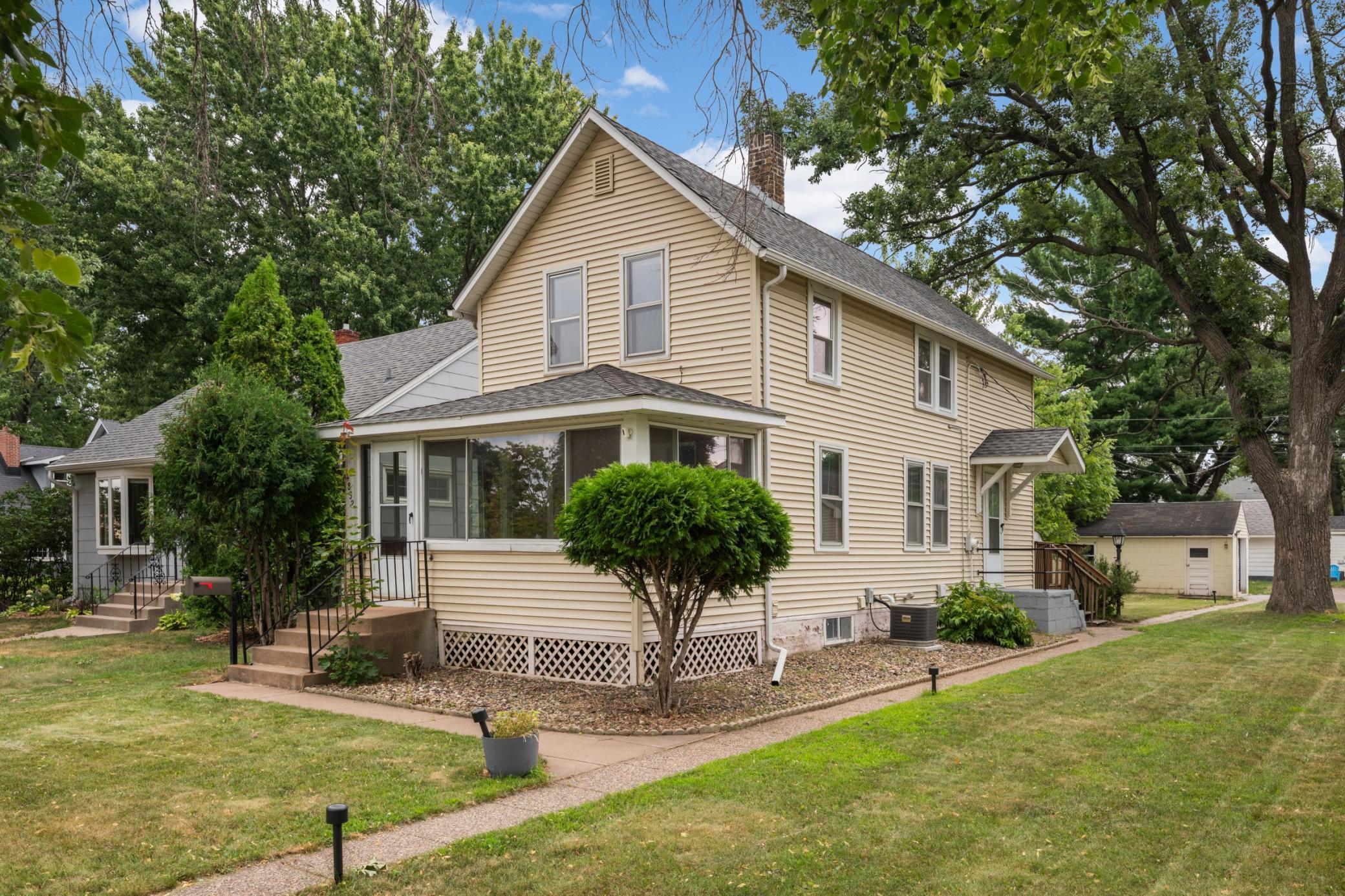 Welcome home to 4852 Bloom Avenue!