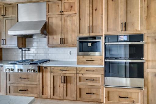 Kitchen1_6.jpg