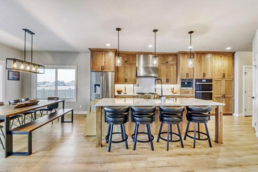 Kitchen1_0.JPG