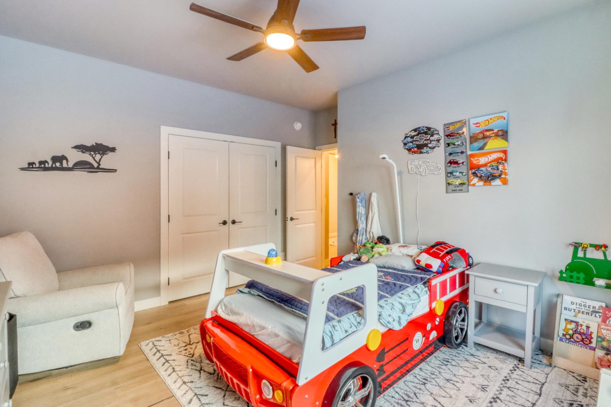 Bedroom2_2.jpg