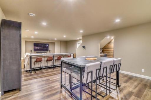 Basement Bar1_4.jpg