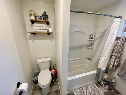 1313 6th Avenue N, Moorhead, MN 56560