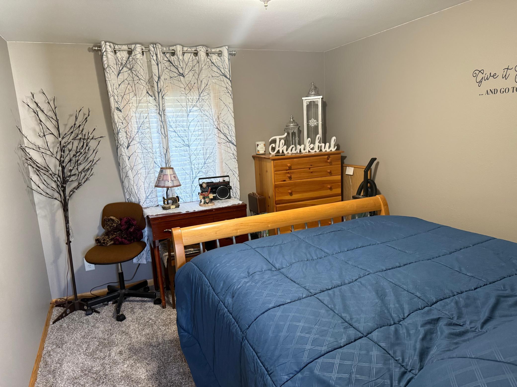 2nd Bedroom