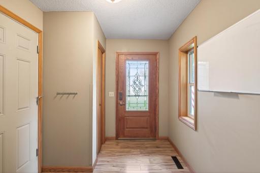 13628 Bryant Place S, Burnsville, MN 55337