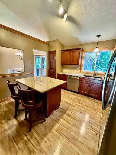 13628 Bryant Place S, Burnsville, MN 55337