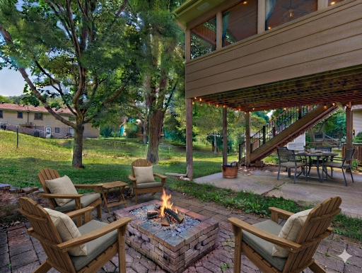 Dedicated Fire pit & Patio - Virtually Staged!