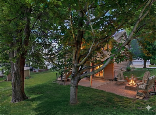 13628 Bryant Place S, Burnsville, MN 55337