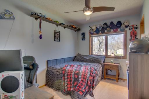 300 27th Street NE, Bemidji, MN 56601