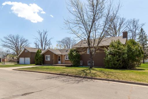 300 27th Street NE, Bemidji, MN 56601