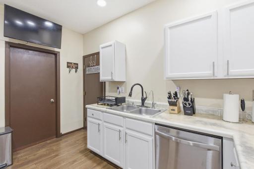 2058 Parkway Avenue, Shakopee, MN 55379