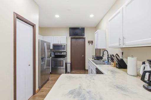 2058 Parkway Avenue, Shakopee, MN 55379