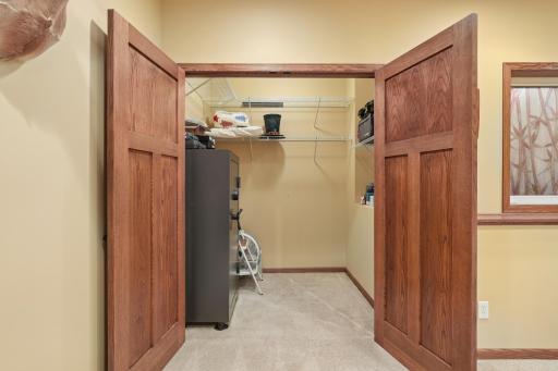 2413 Sandstone Drive, Saint Paul, MN 55129