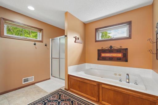 2413 Sandstone Drive, Saint Paul, MN 55129