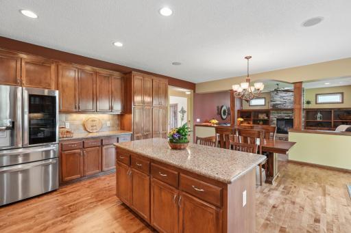 2413 Sandstone Drive, Saint Paul, MN 55129