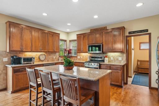 2413 Sandstone Drive, Saint Paul, MN 55129
