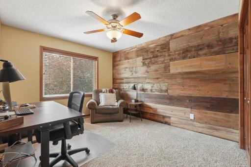 2413 Sandstone Drive, Saint Paul, MN 55129