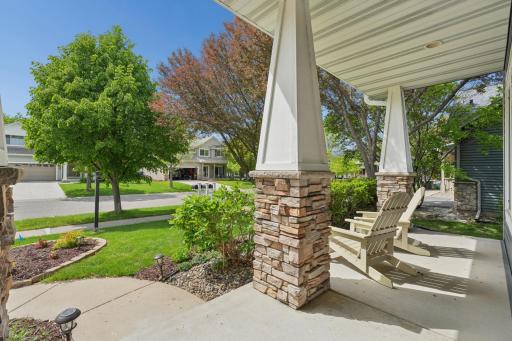 2413 Sandstone Drive, Saint Paul, MN 55129