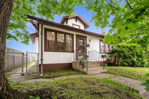 Photo for 3207 Oliver Avenue N, Minneapolis, MN 55412 - listing #7076628 3207 Oliver Avenue N, Minneapolis, MN 55412