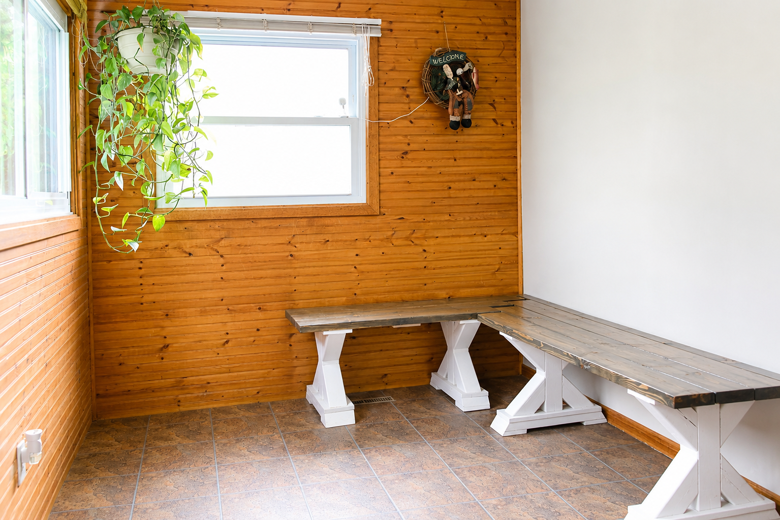 Front Door Entrance/ Mudroom
