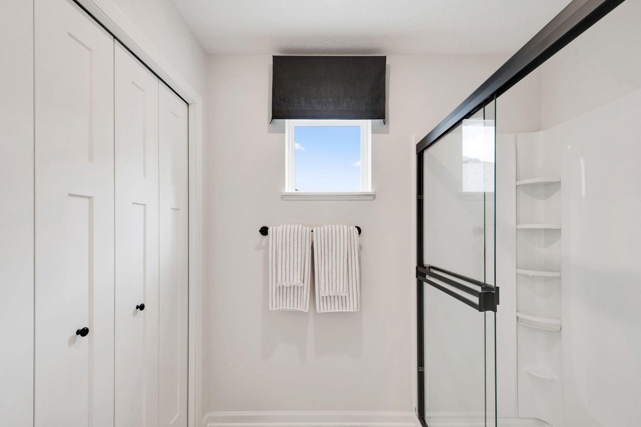 Owner's Bathroom (Photo of similar home - Colors and selections will vary)