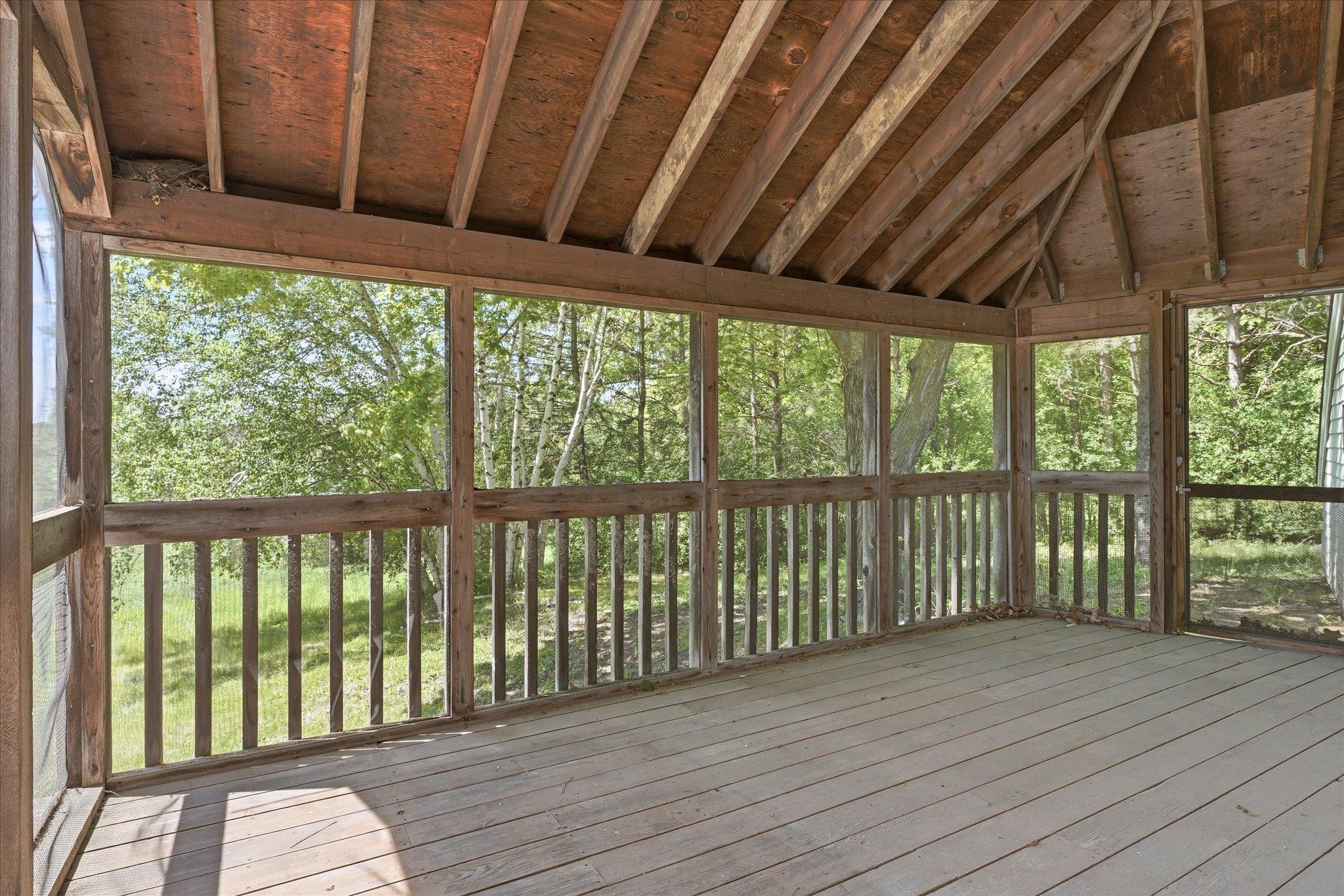 screened porch