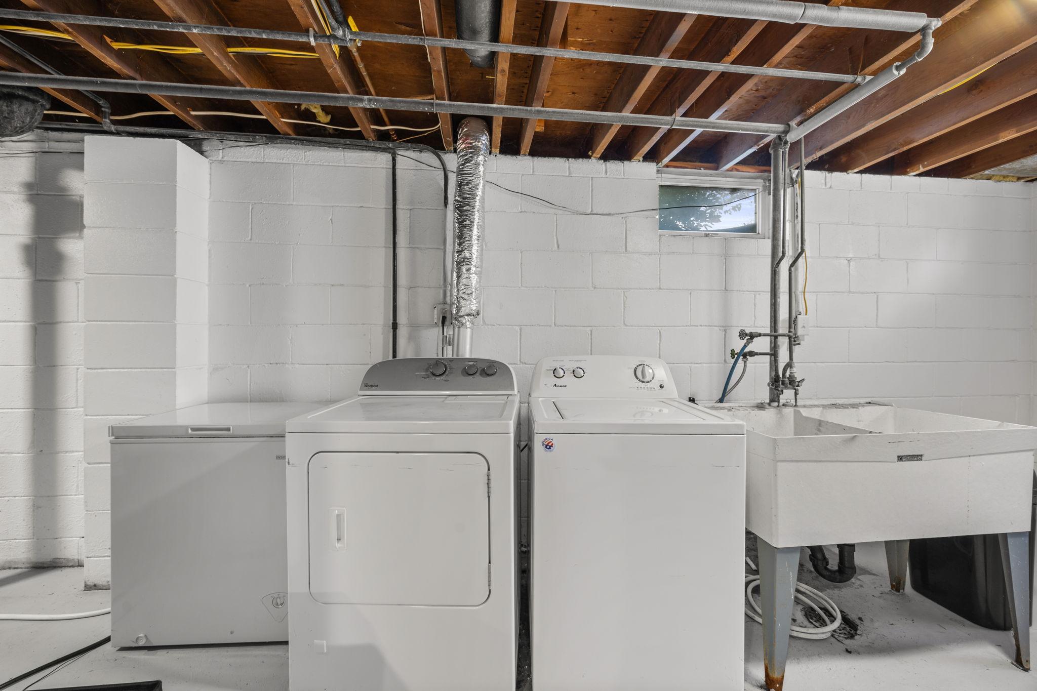 43-web-or-mls-157 MacArthur St W-145.jpg