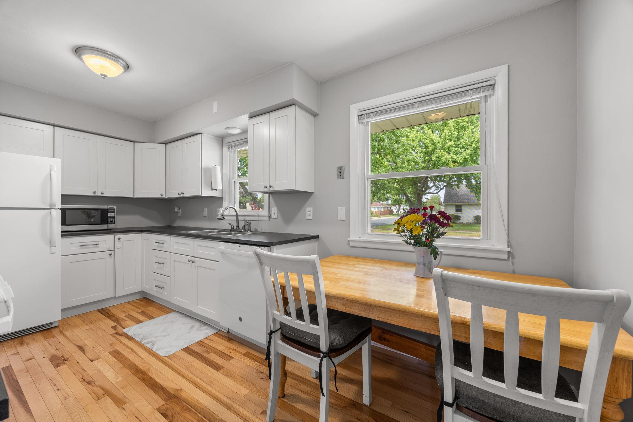 18-web-or-mls-157 MacArthur St W-39.jpg