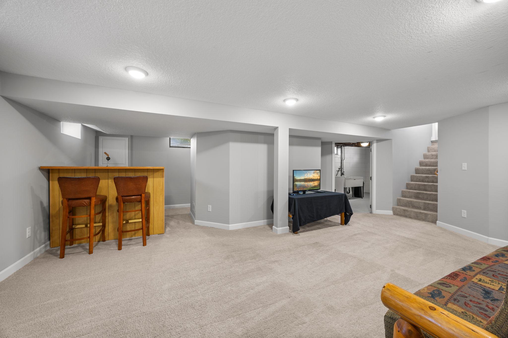 36-web-or-mls-157 MacArthur St W-130.jpg