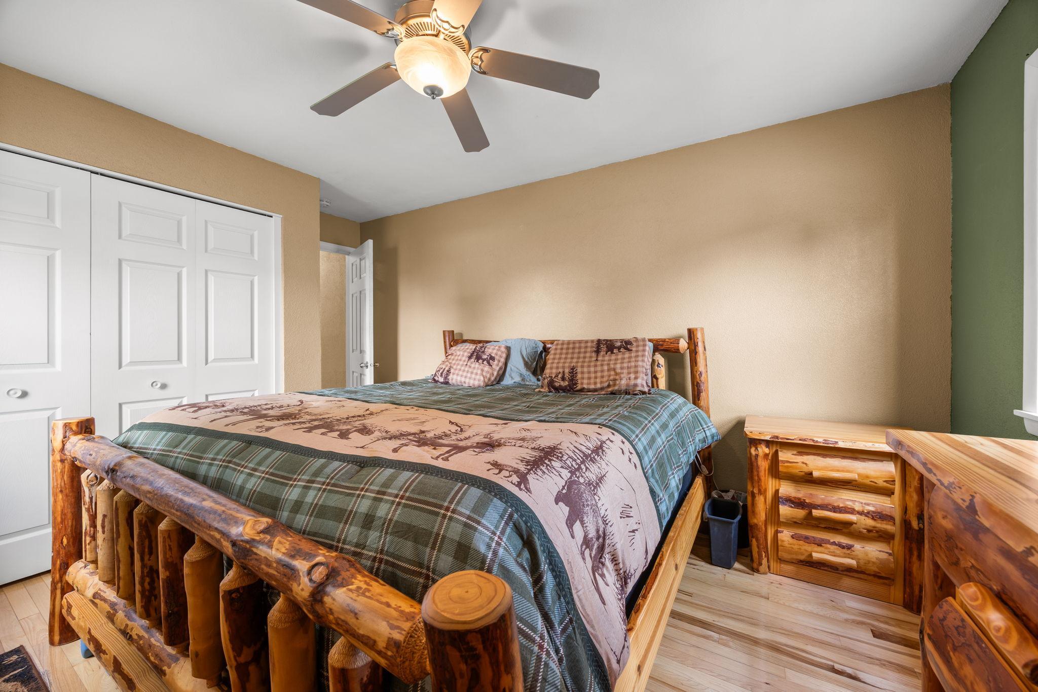 25-web-or-mls-157 MacArthur St W-100.jpg