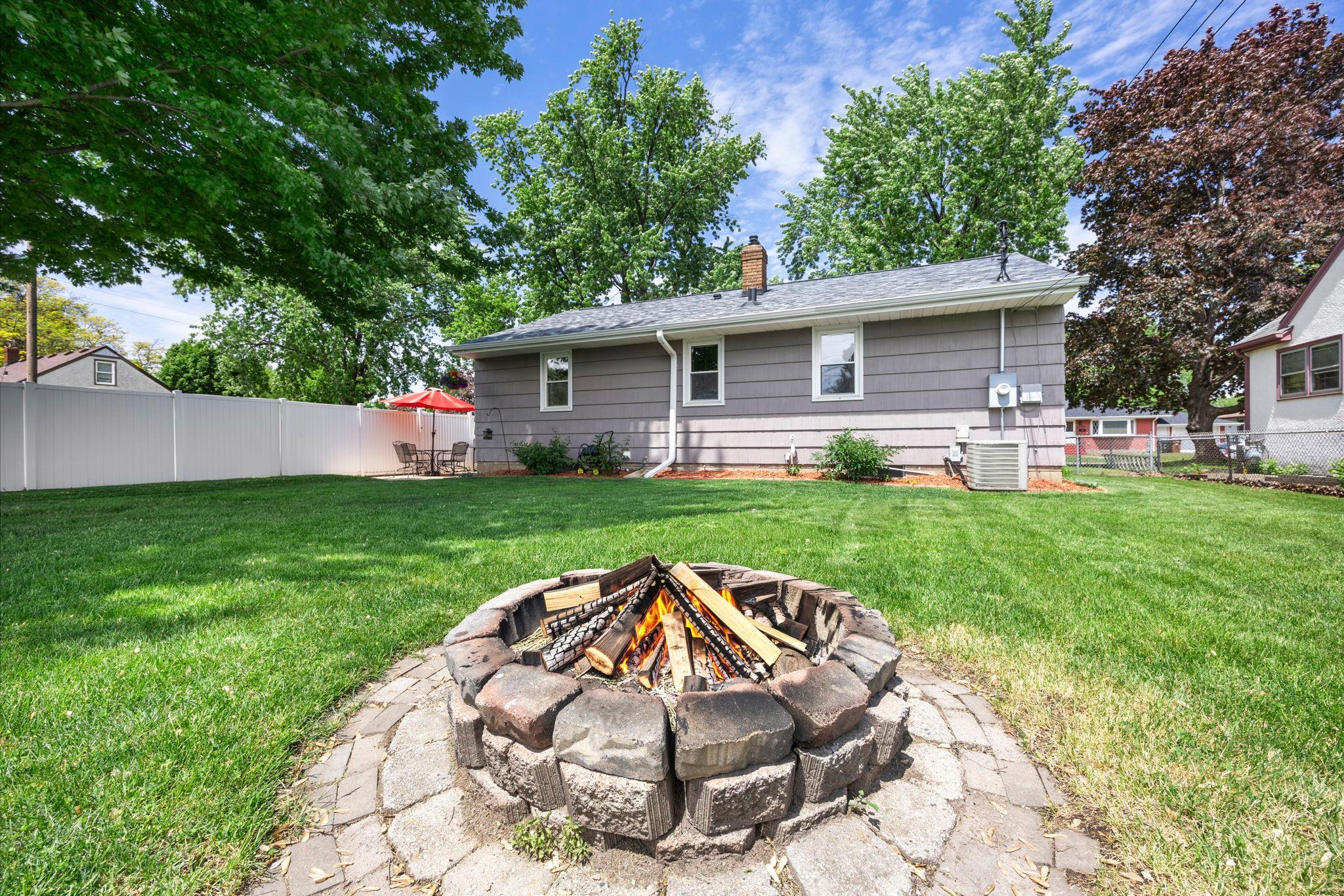 50-web-or-mls-157 MacArthur St W-242.jpg