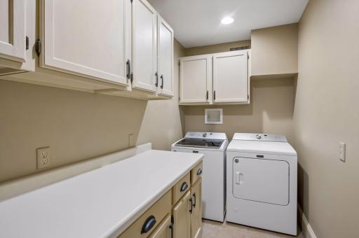 215 Hollander Road, Wayzata, MN 55391
