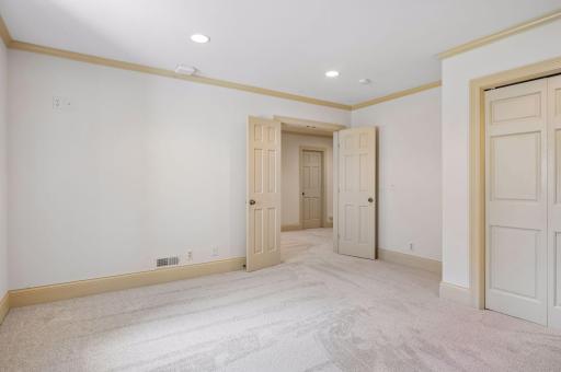 215 Hollander Road, Wayzata, MN 55391