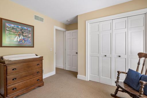 215 Hollander Road, Wayzata, MN 55391