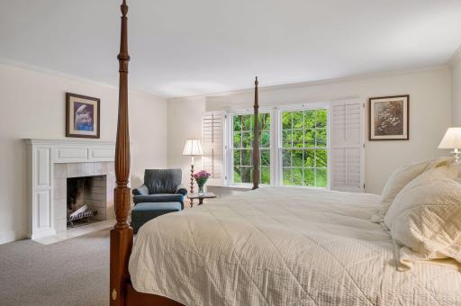 215 Hollander Road, Wayzata, MN 55391