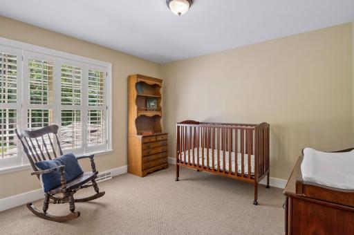 215 Hollander Road, Wayzata, MN 55391