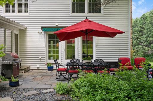 215 Hollander Road, Wayzata, MN 55391