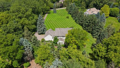 215 Hollander Road, Wayzata, MN 55391