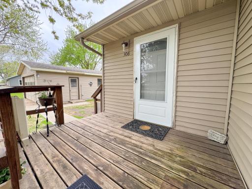 306 W Washington Avenue, Elizabeth, MN 56533