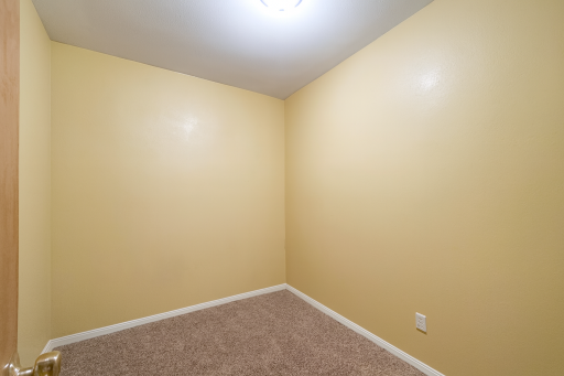 306 W Washington Avenue, Elizabeth, MN 56533