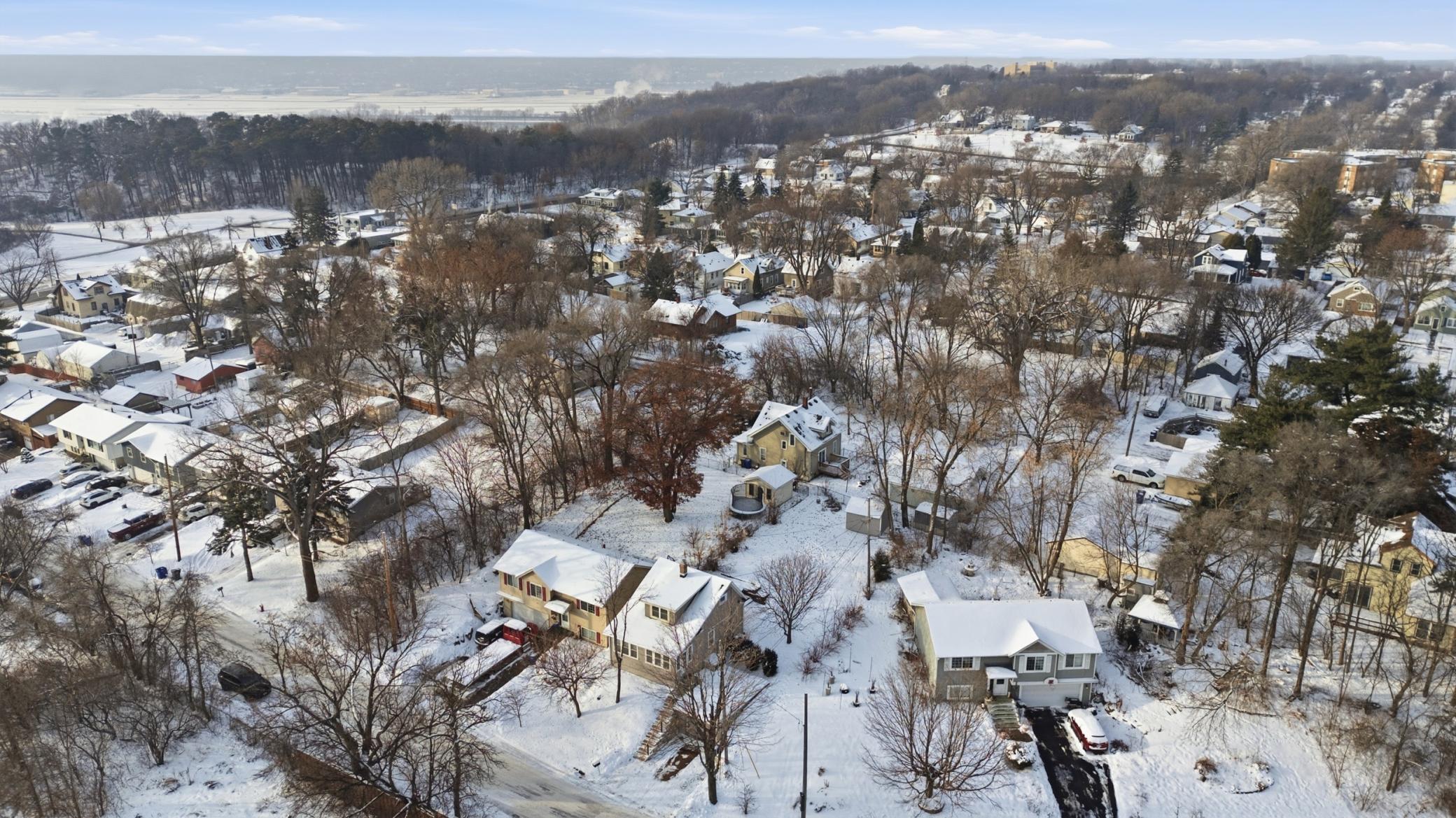 Bird's eye view of the lot and huge yard.